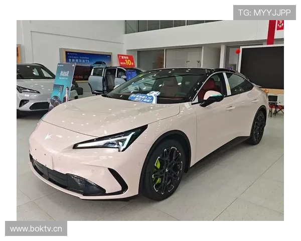 罗德里与京多安战术作用对比:从攻防枢纽到前插破局的体系角色差异