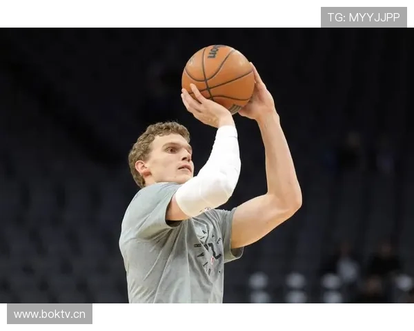 马尔卡宁比上季更靠挡拆拉开空间